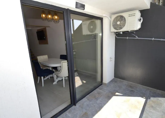 Daren アパート エフォリエ・ノルド